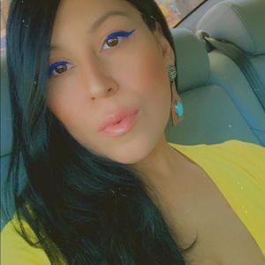 Meet your Posher, Cindy